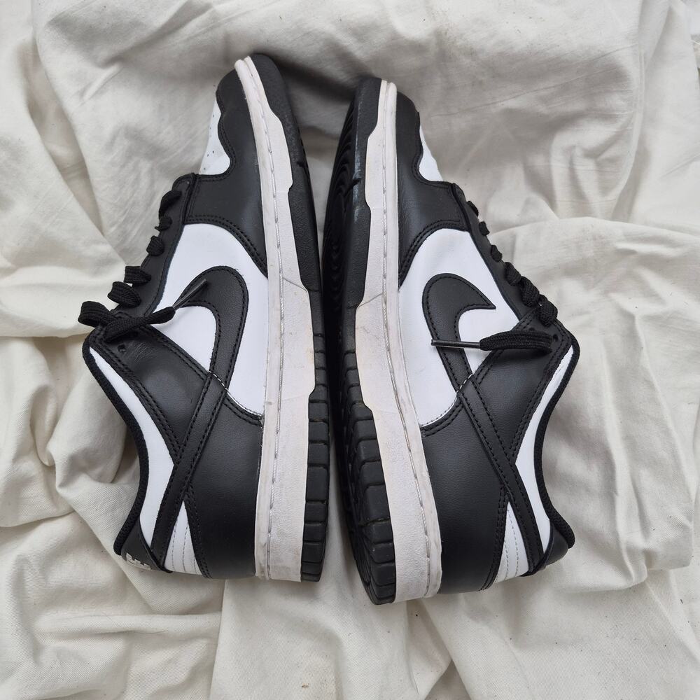 Nike Dunk Low Retro black and white sneakers Panda dunks Women's size 8